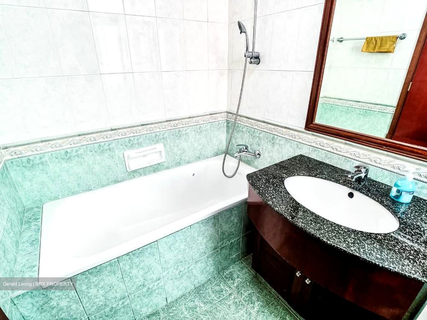 Casa Rosa (D19), Condominium #559132321
